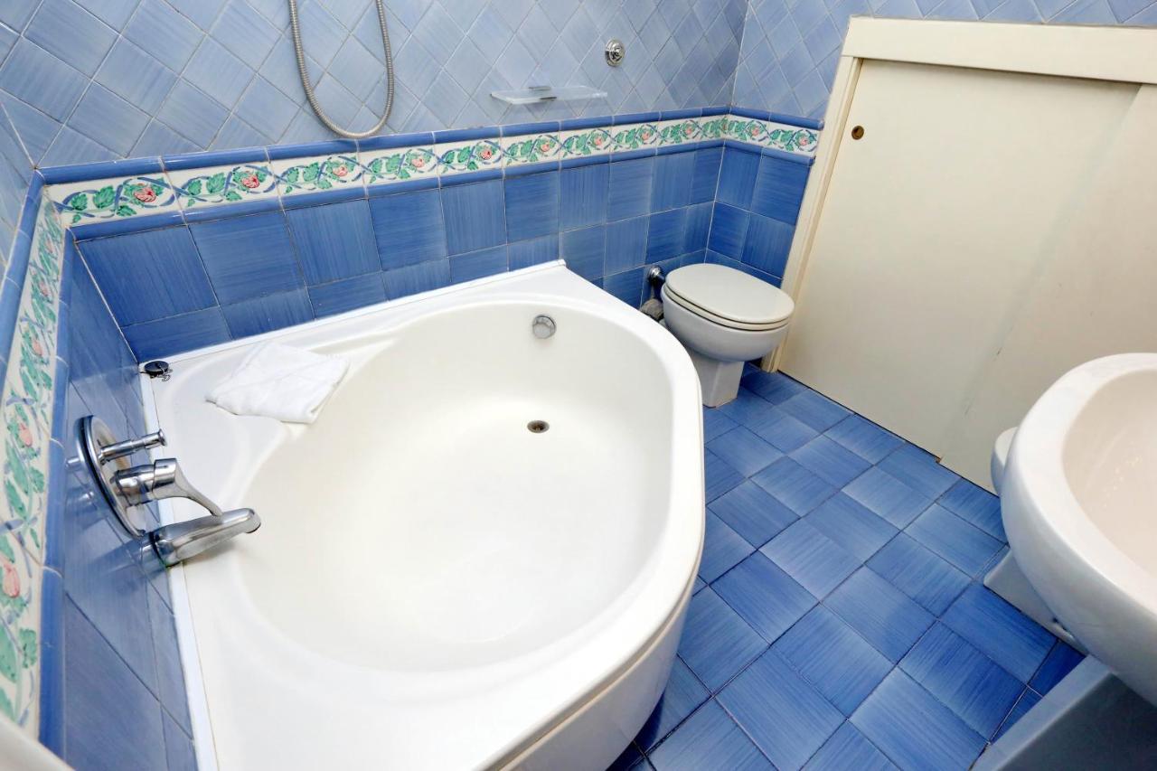 Apartament Two Private Terraces - Casa Tappero Merlo Rzym Zewnętrze zdjęcie
